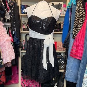 BNWT DEADSTOCK VTG Sequin Betsey Johnson Dress